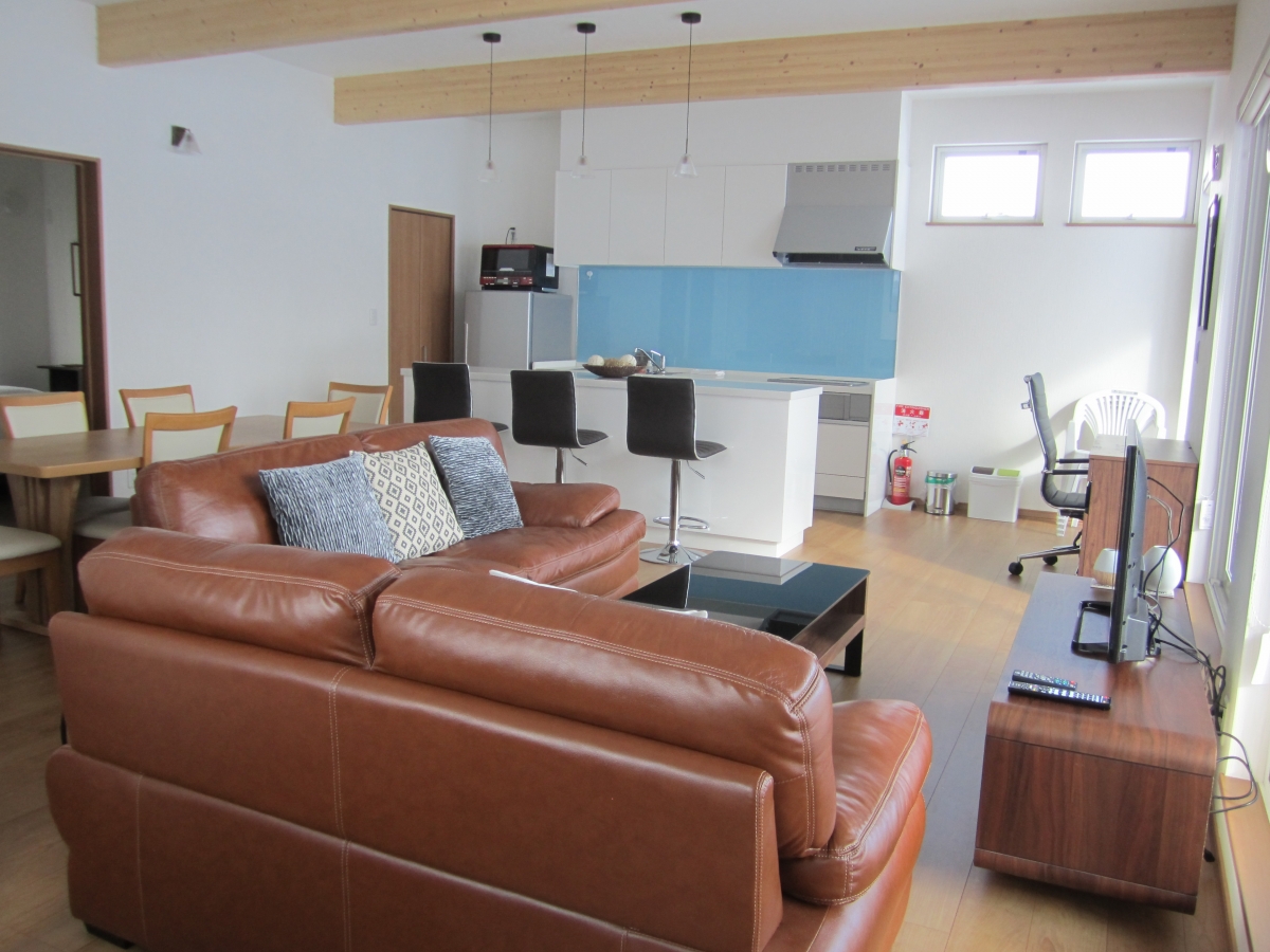 upstairs living area and kitchen